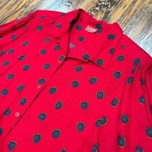 Vintage Women's Red Button Up S/M 80s 90s Heart Shirt Top Claude‎ Valentines Day
